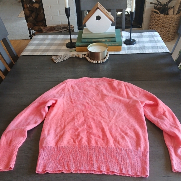 J Crew 100% Cashmere Women's Pink Sweater GREAT Condition Size Small - Picture 4 of 9